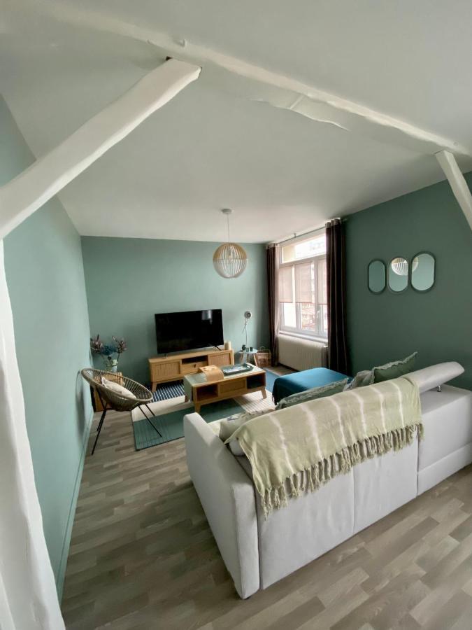 Kennedy Apartment *